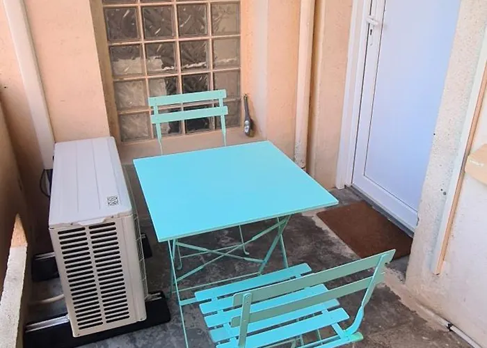 Centre-ville, Valras-plage, Chez Geraud Et Severine *